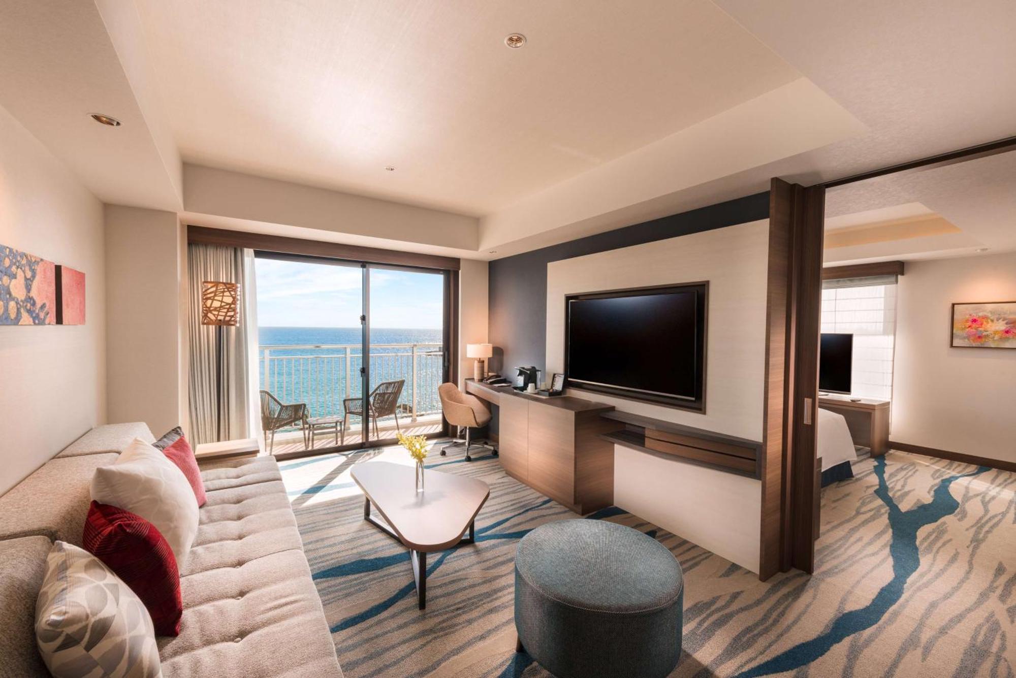 Doubletree By Hilton Okinawa Chatan Resort Eksteriør bilde
